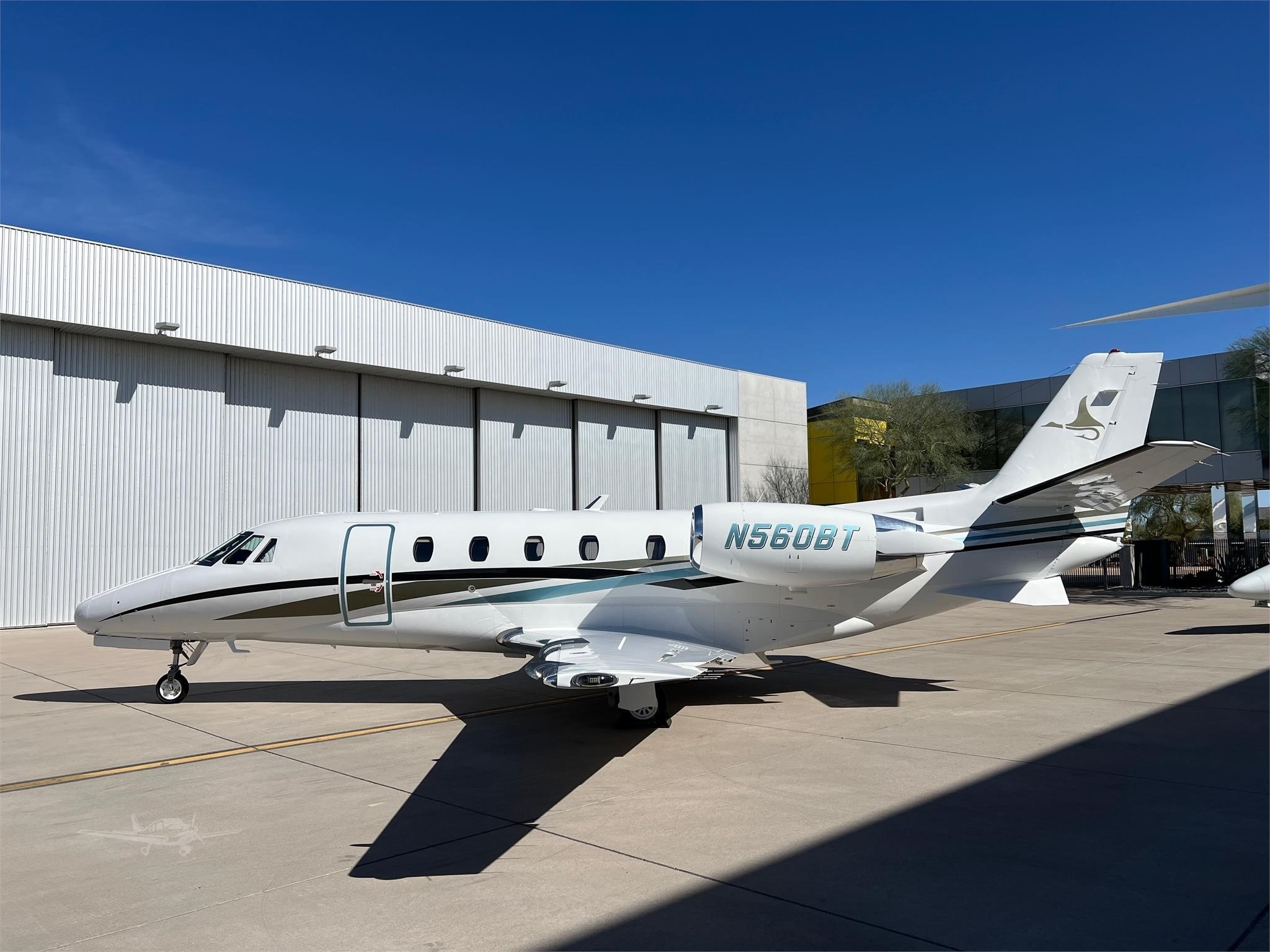 Image of tail N560BT