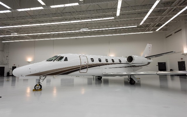 Image of tail N560DT