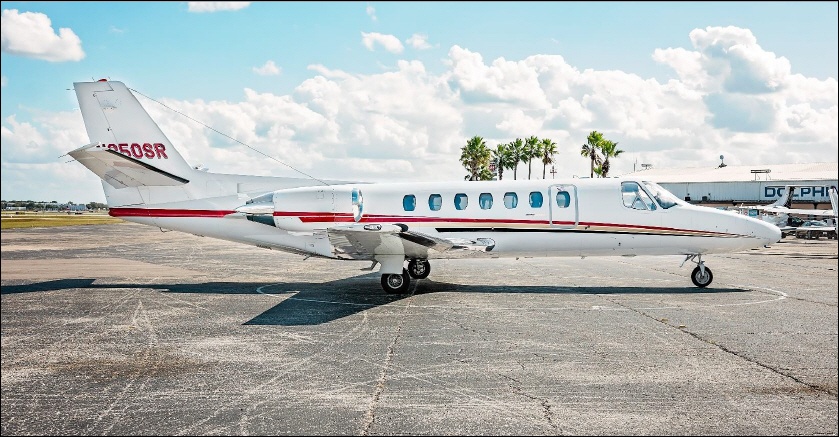 Image of tail N560KH