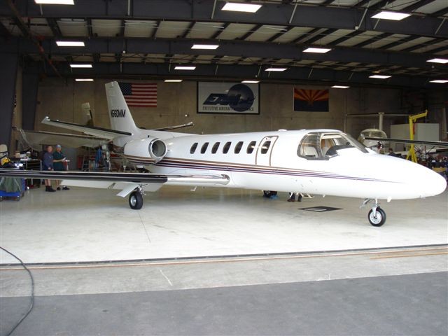 Image of tail N560MM