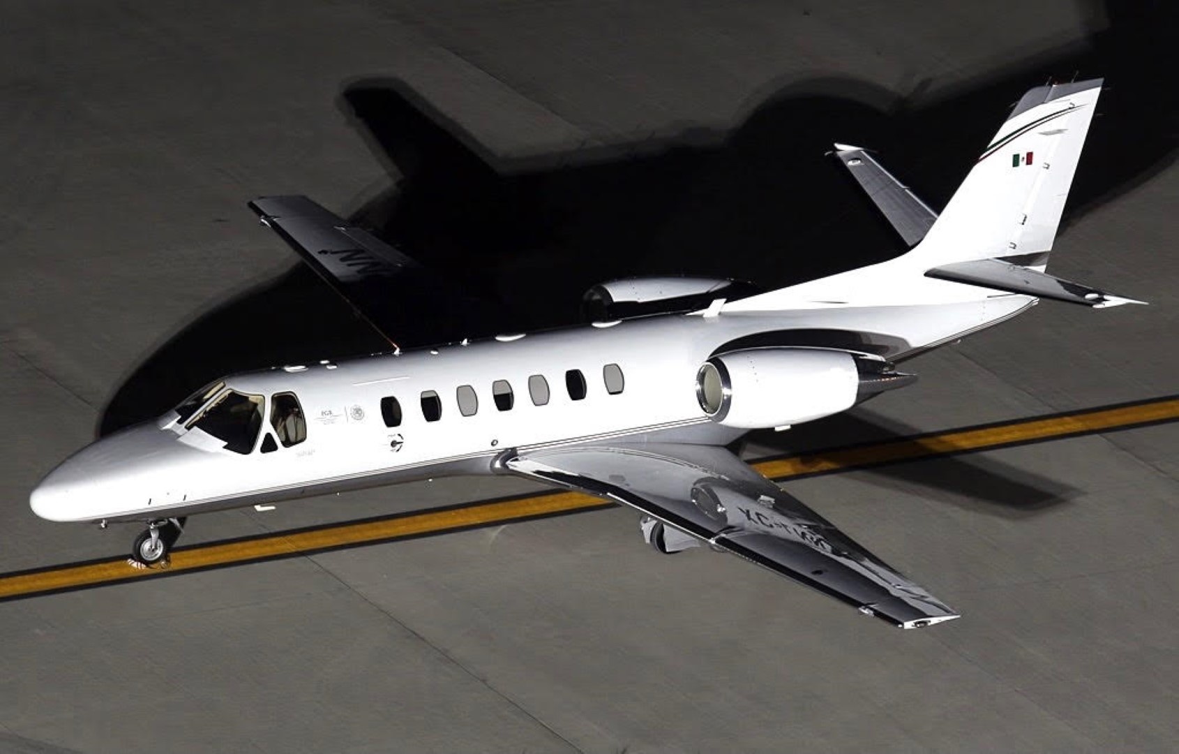 Image of tail N560PP