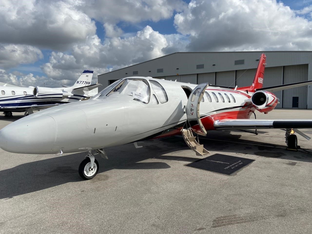 Image of tail N560TL