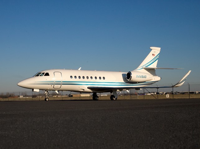 Image of tail N560U
