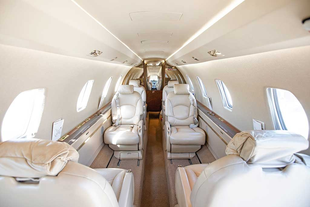 Aircraft Image for N562JL