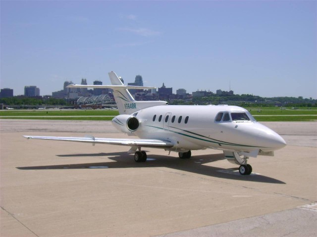 Image of tail N564BR