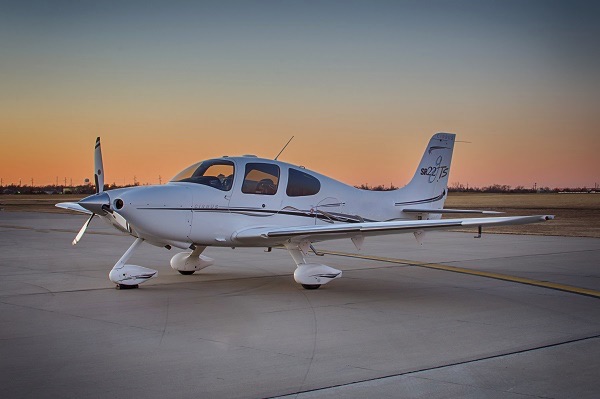 Image of tail N573SR