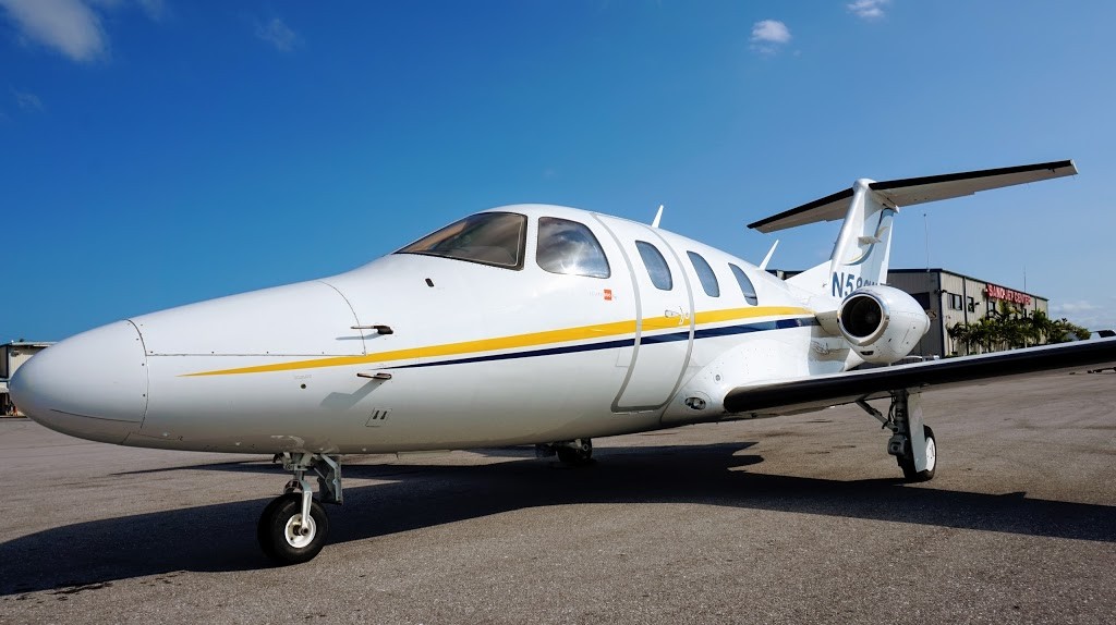 Image of tail N580WC