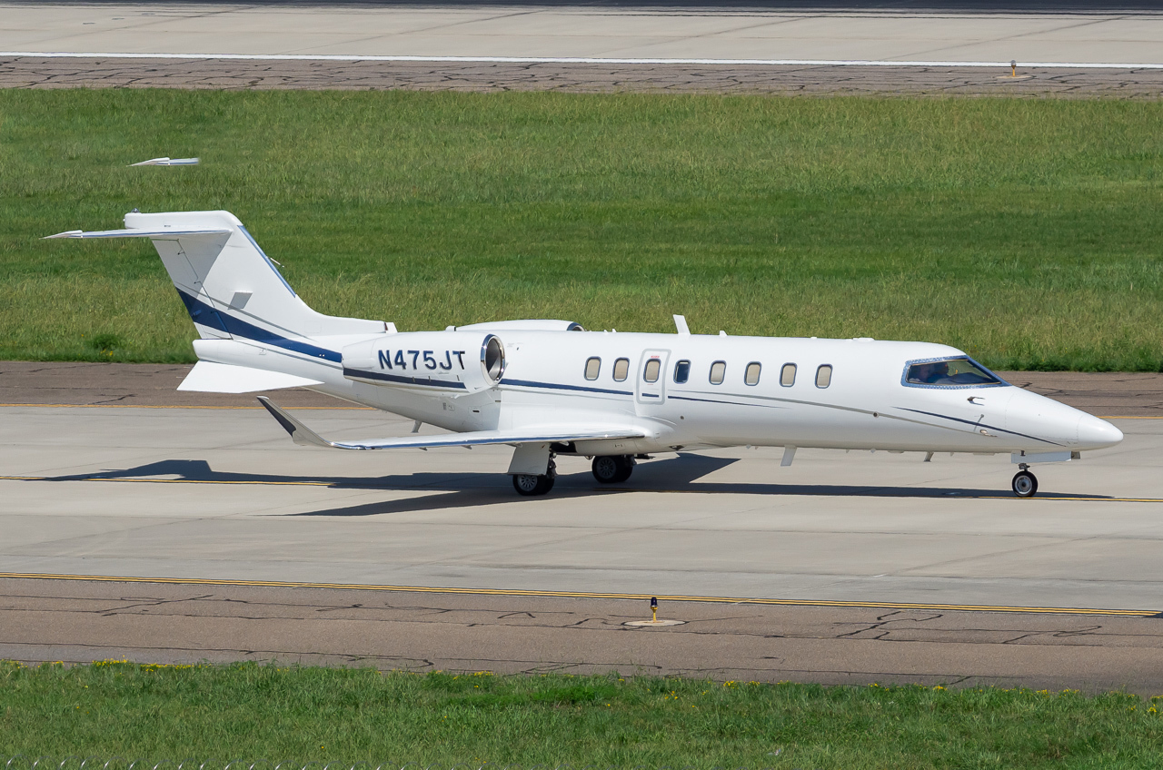 Image of tail N589PS