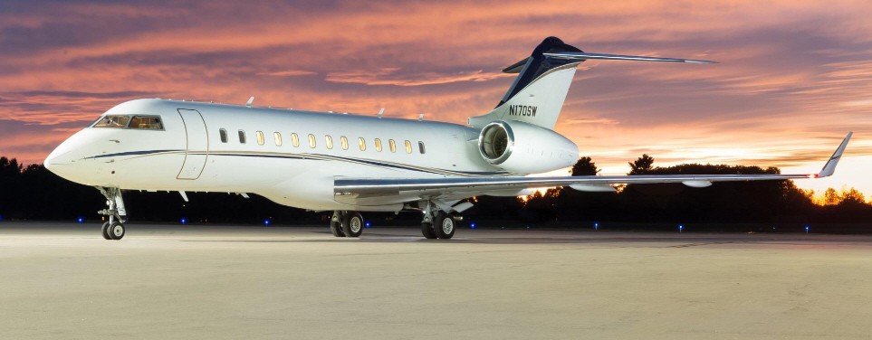 Image of tail N590MS