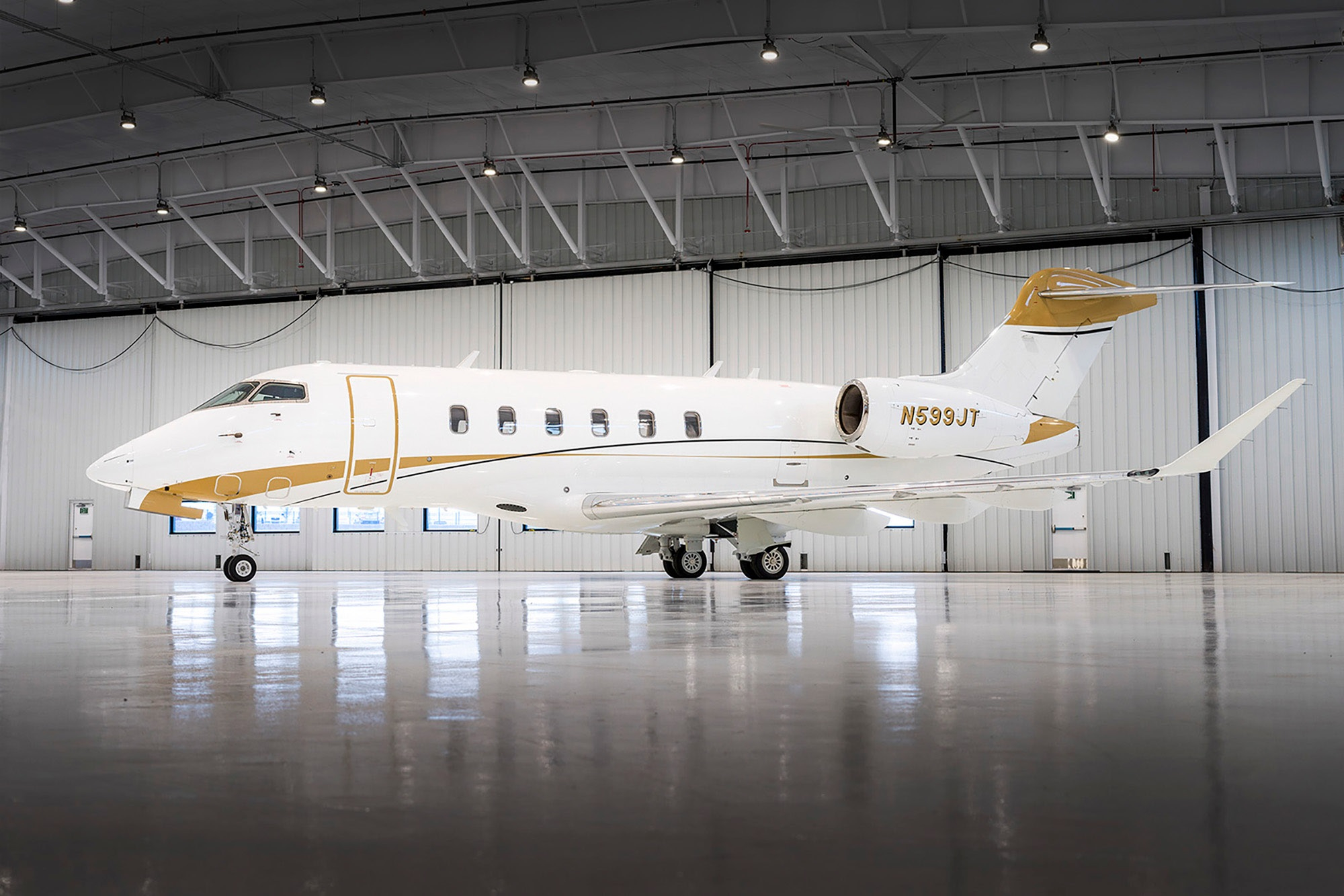 Image of tail N599JF