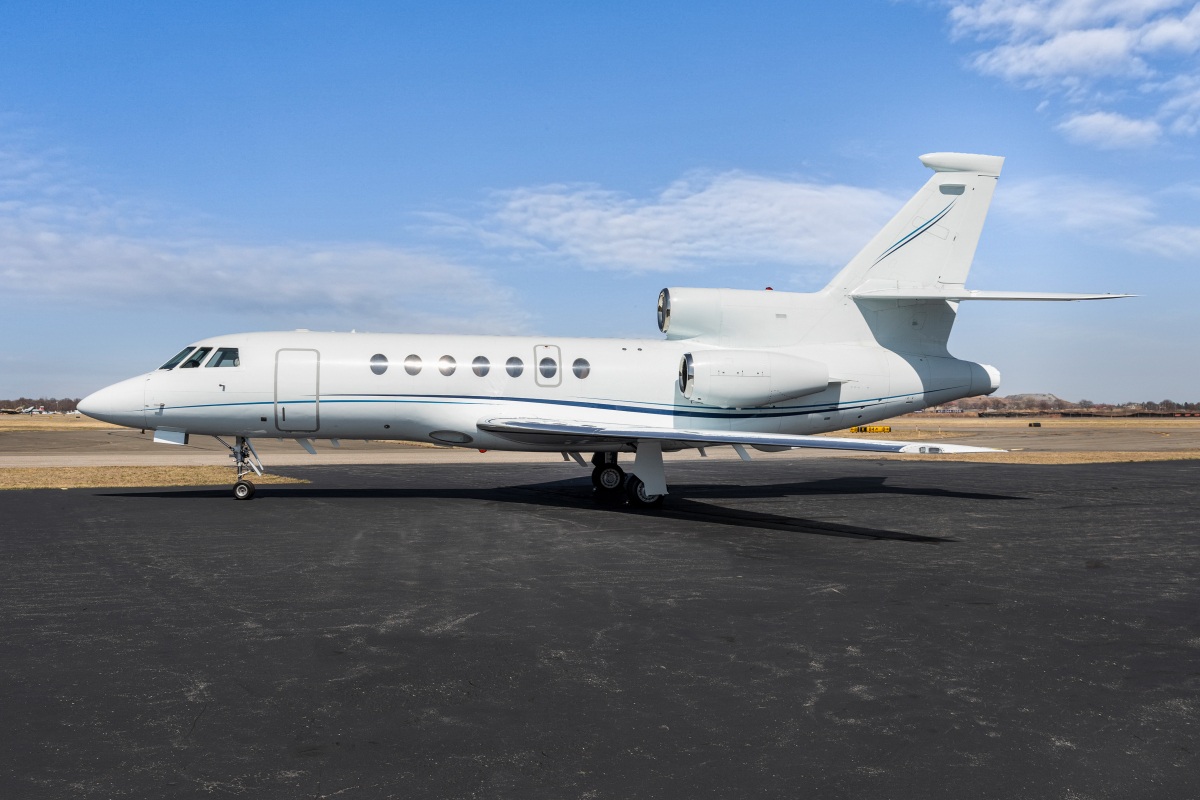 Image of tail N600N