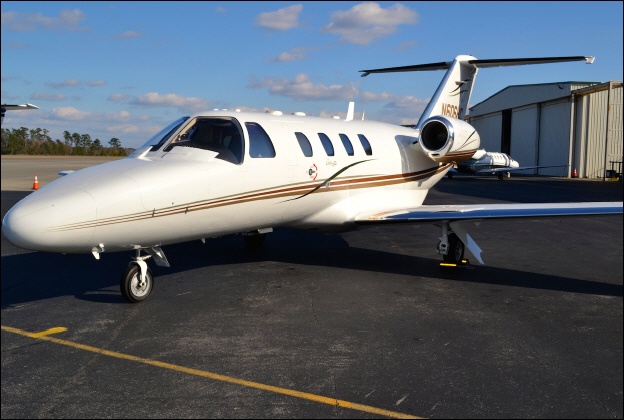 Image of tail N606HC