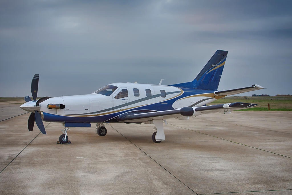Image of tail N607JM
