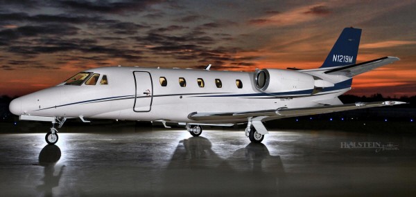 Image of tail N608JR