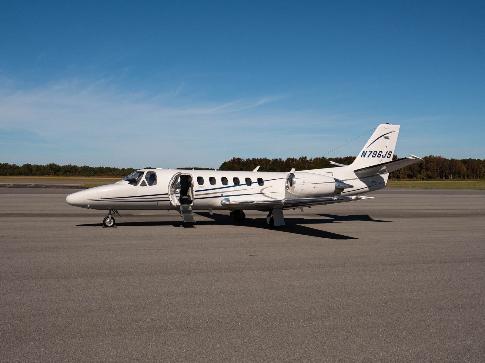 Image of tail N624PW
