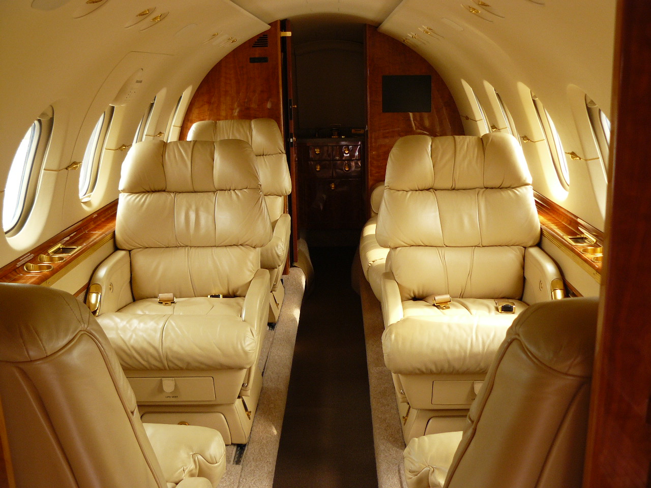 Aircraft Image for N630JS