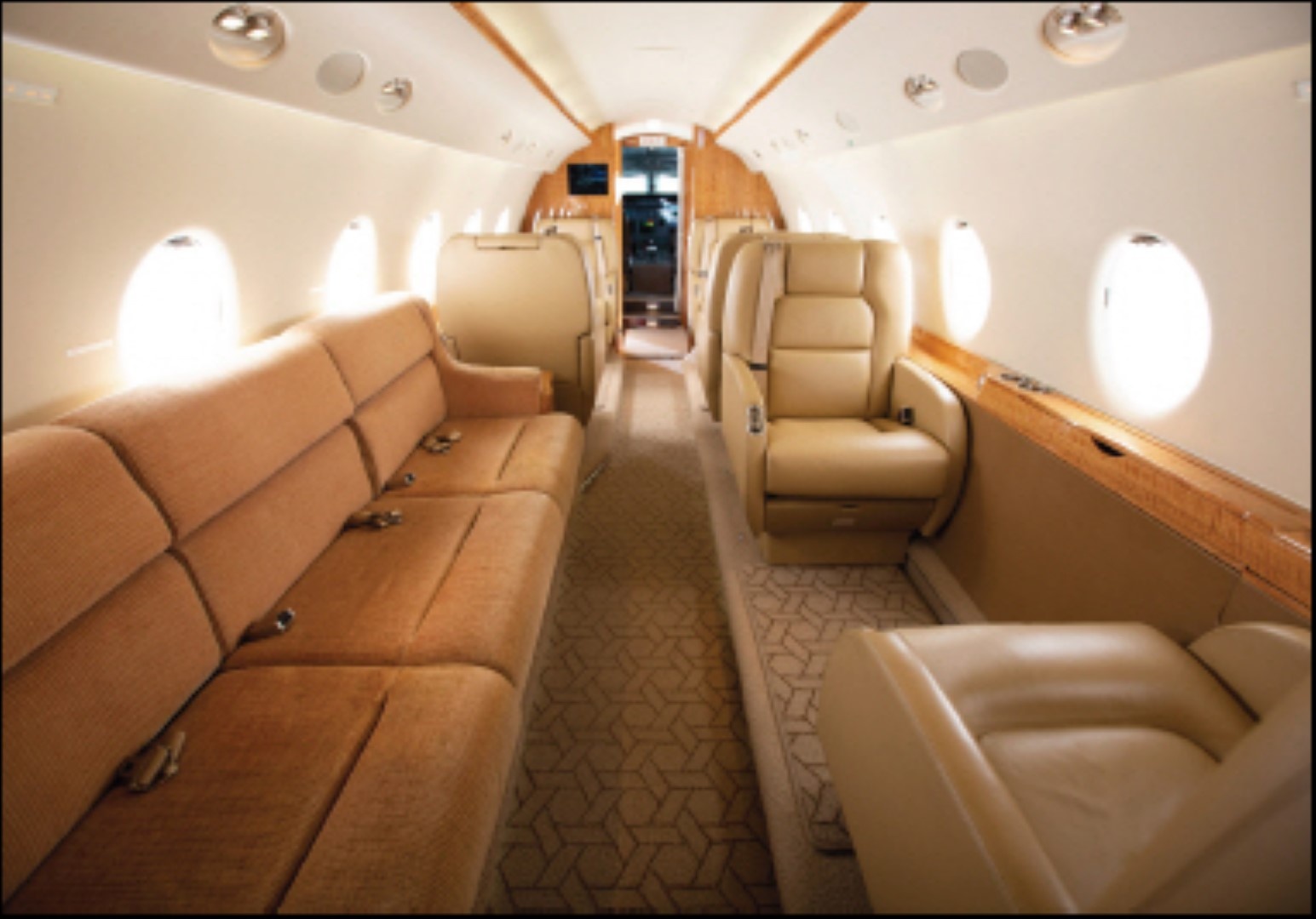 Aircraft Image for N671BP