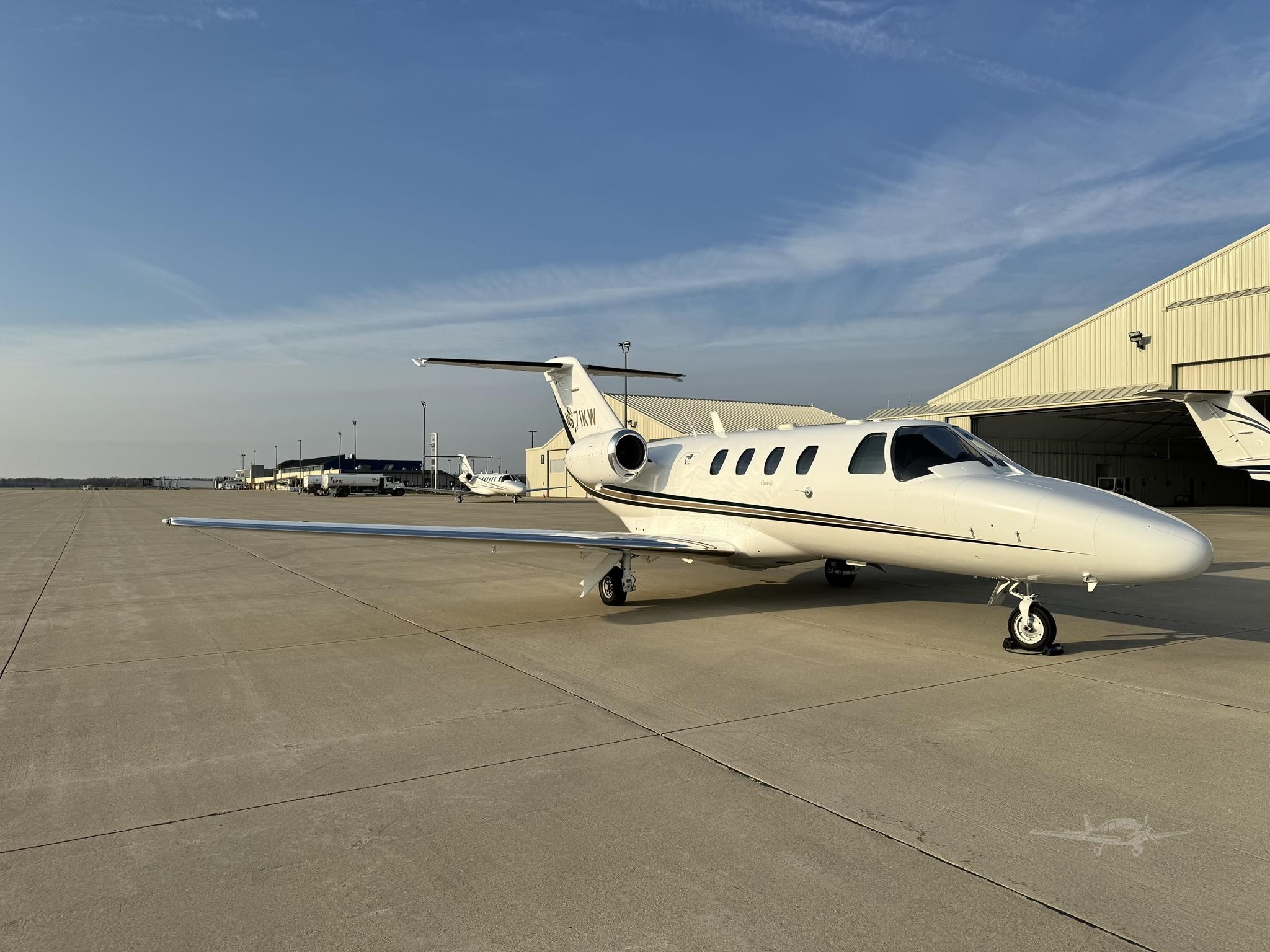 Image of tail N671KW