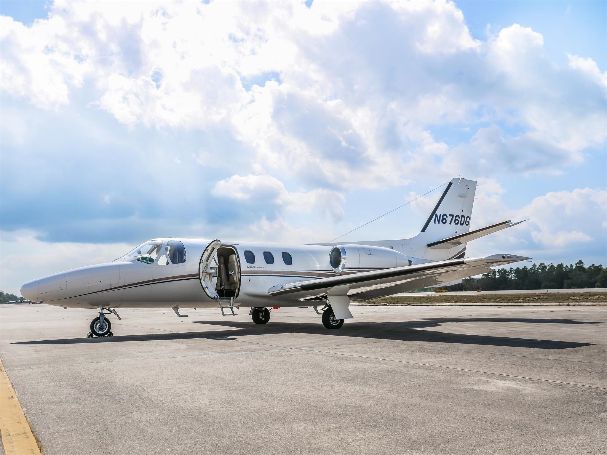 Image of tail N676DG