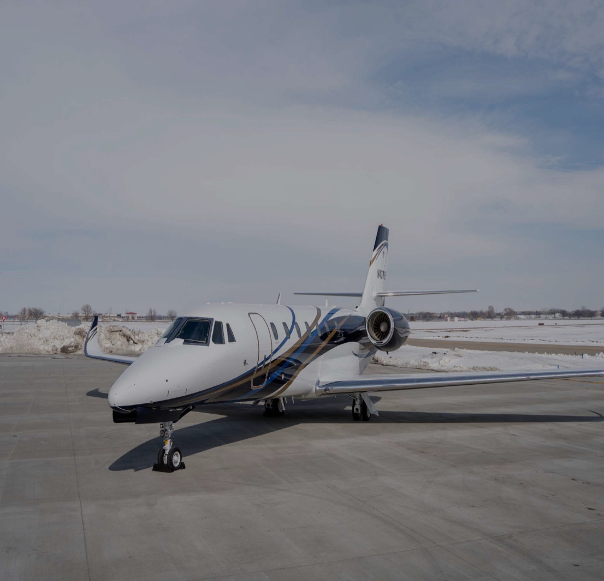 Image of tail N680MK