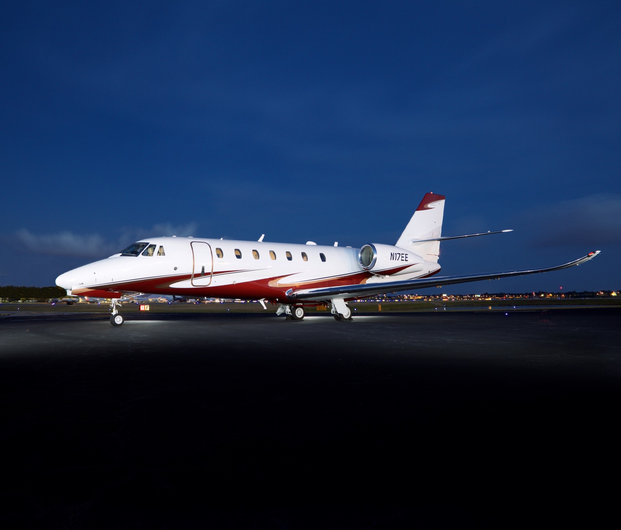 Image of tail N680QA