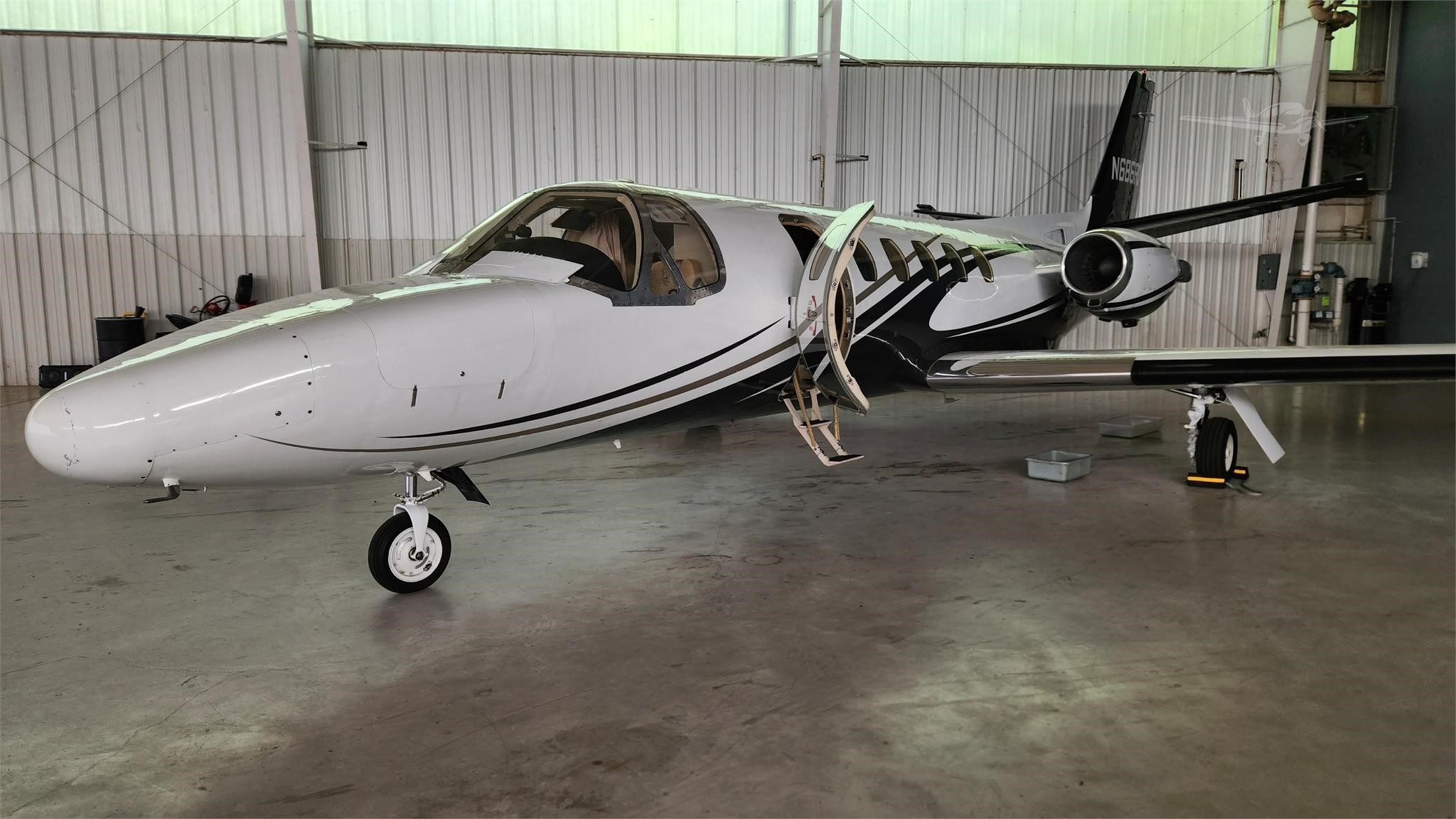 Image of tail N686RC