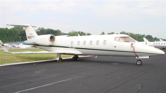 Image of tail N688DB