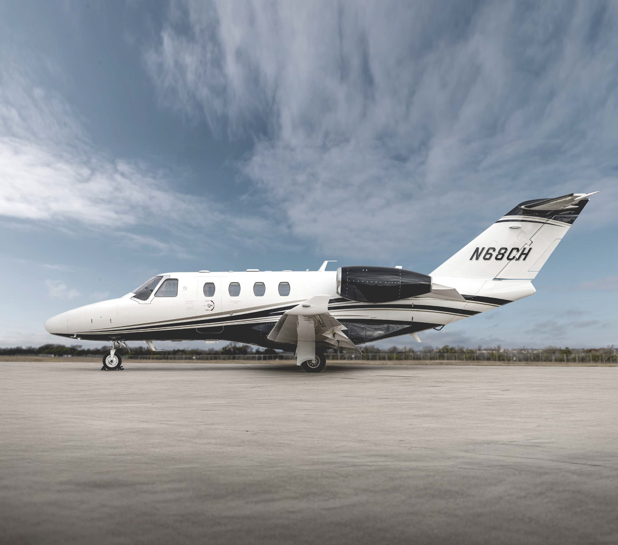 Image of tail N68CH