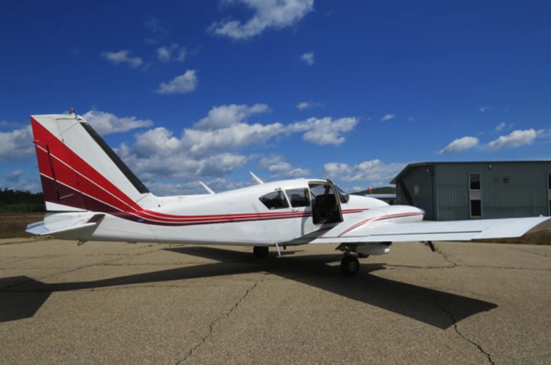 Image of tail N6900Y