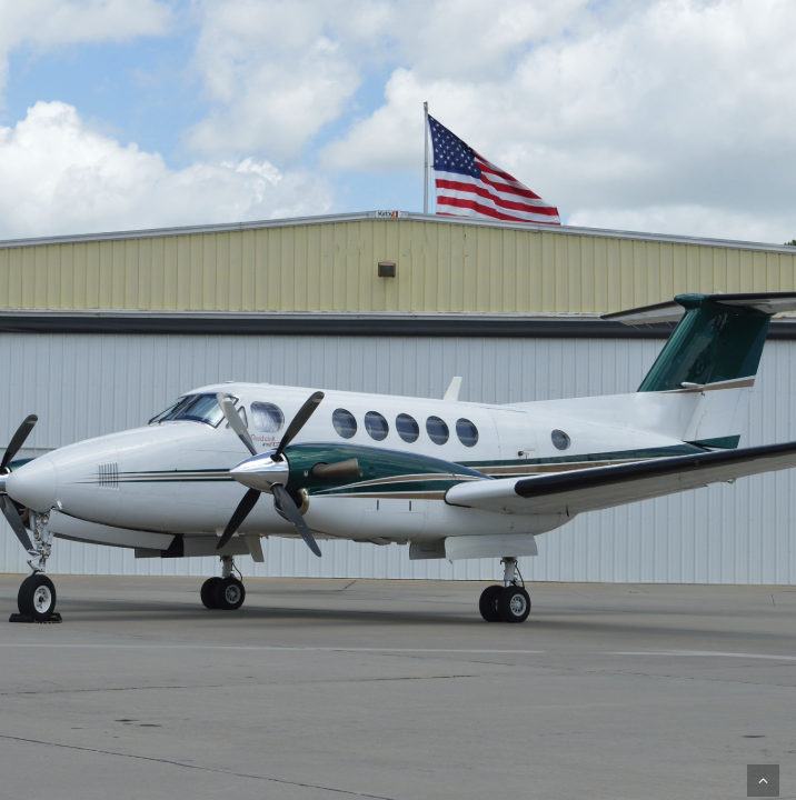 Image of tail N690L
