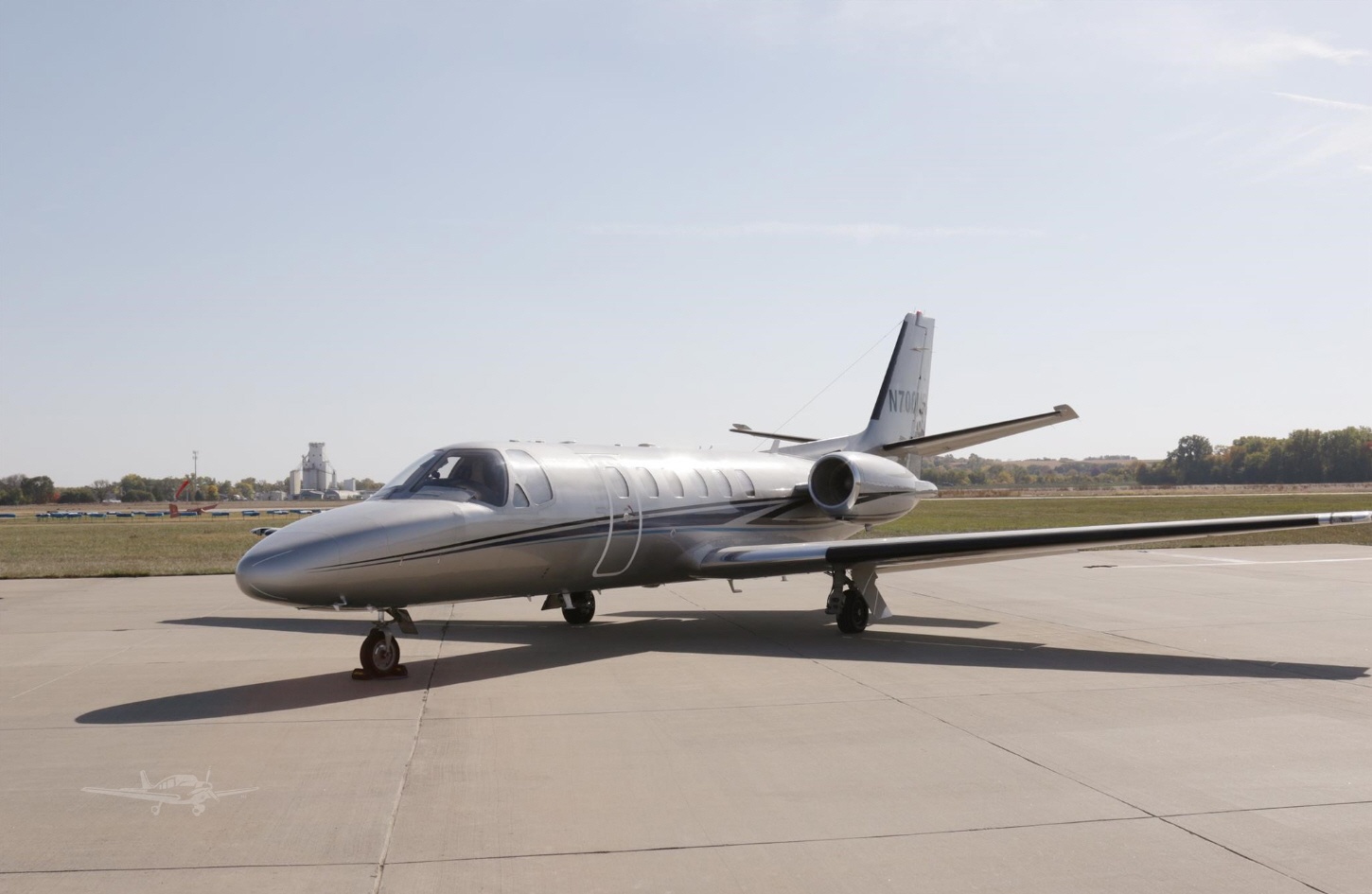 Image of tail N700NR