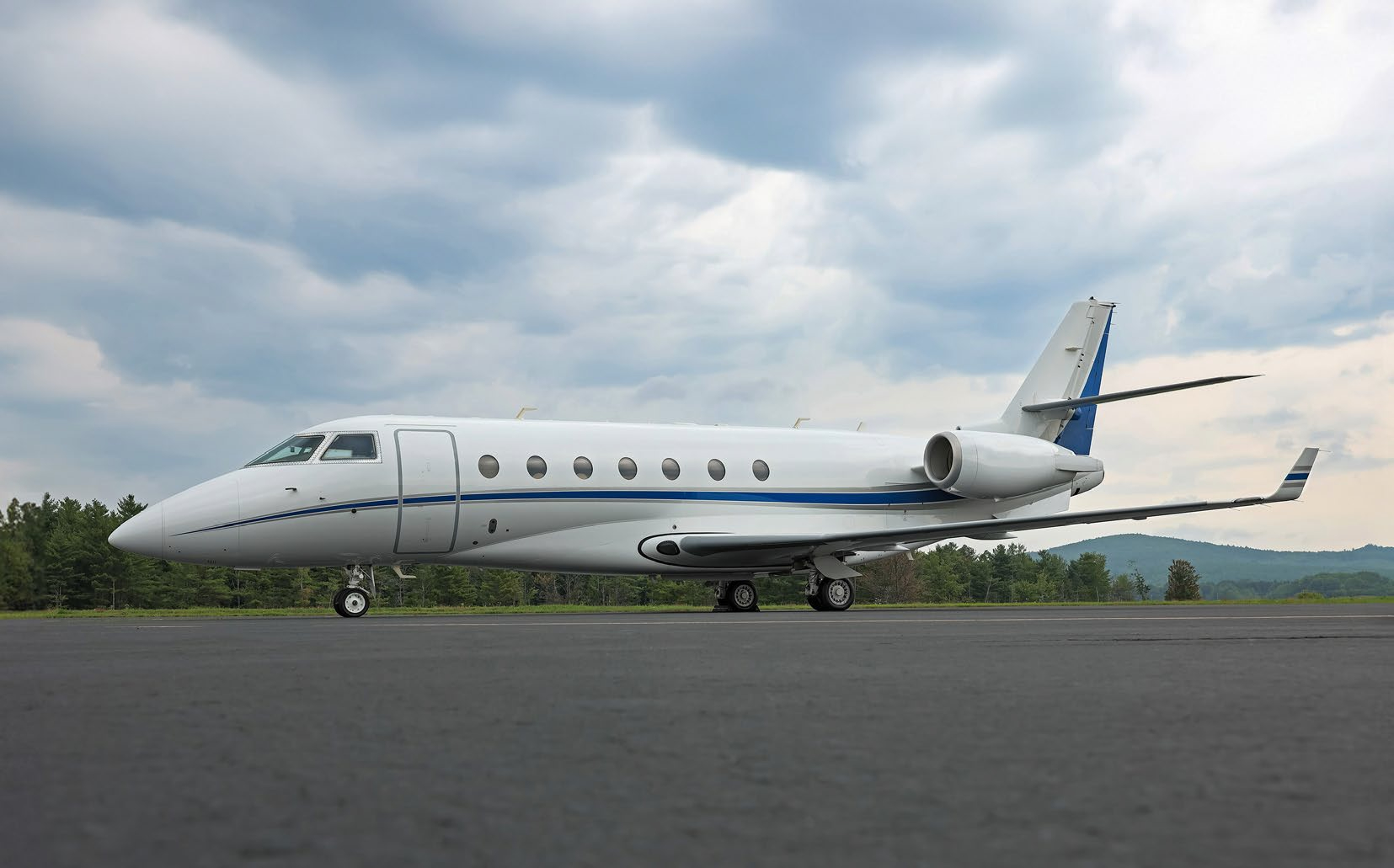 Image of tail N703MS