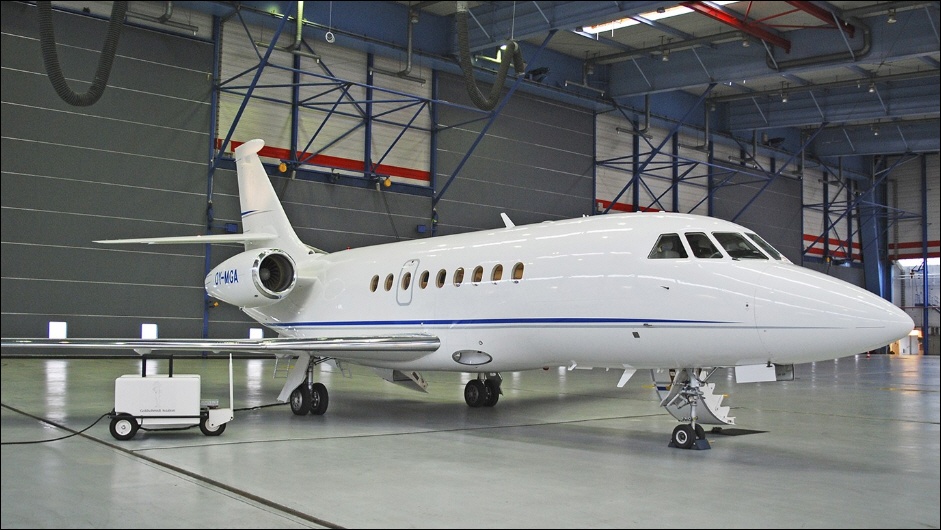 Image of tail N715CB