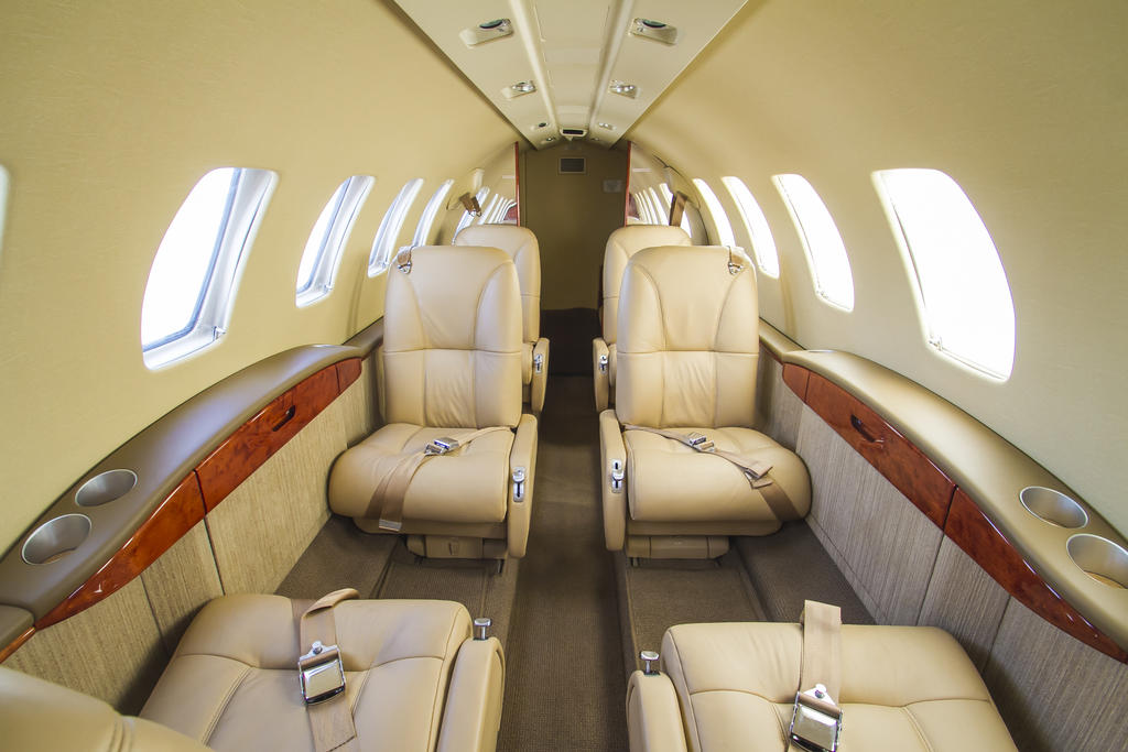 Aircraft Image for N716JS