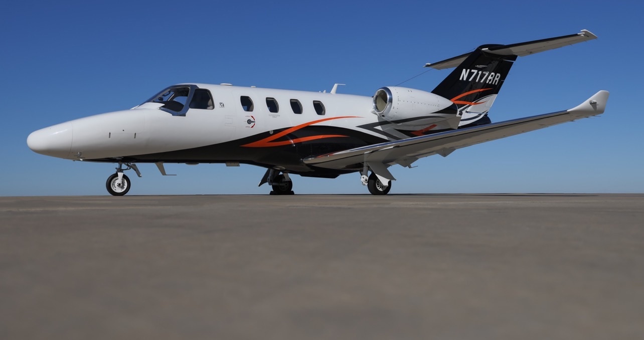 Image of tail N717BR