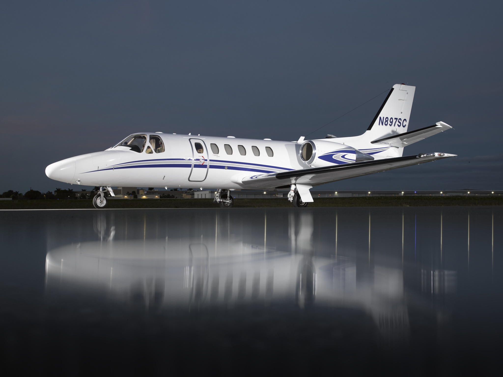 Image of tail N719WR