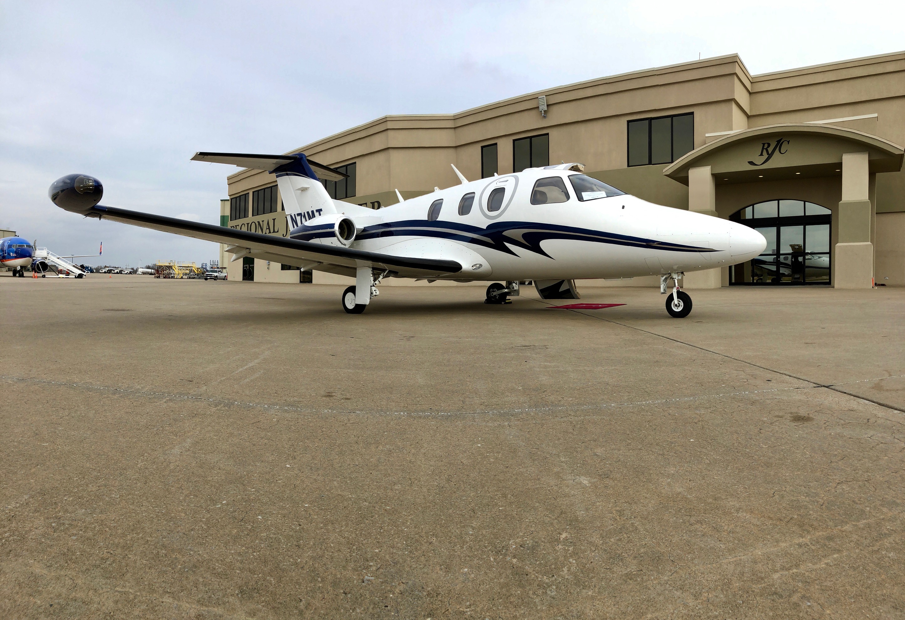 Image of tail N71MT