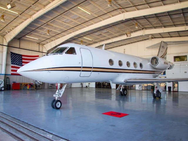 Image of tail N721CF