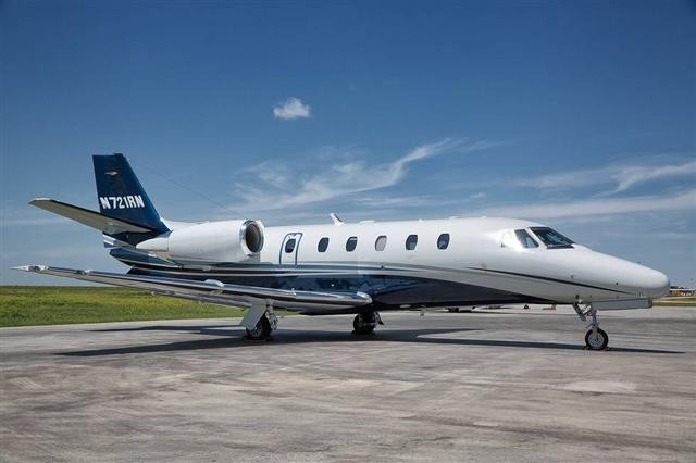 Image of tail N721RN