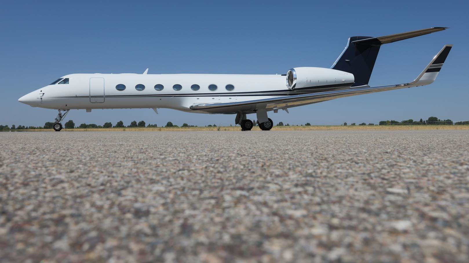 Image of tail N722BV