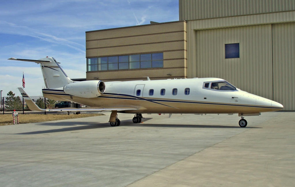 Image of tail N733E