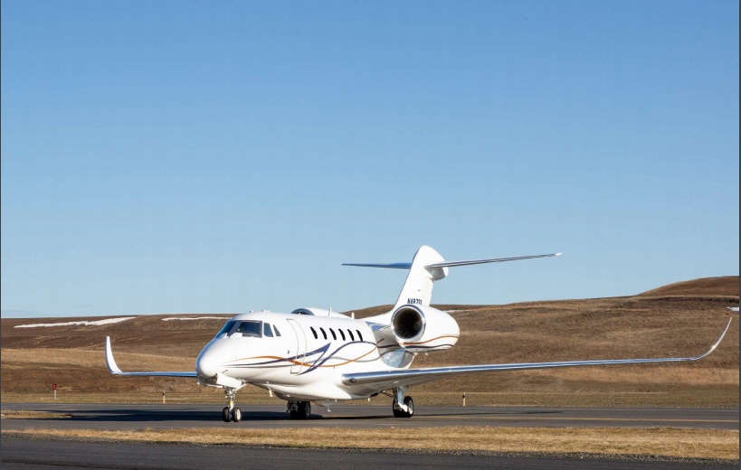 Image of tail N743DB