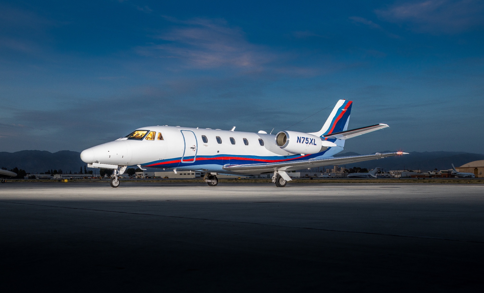 Image of tail N75XL