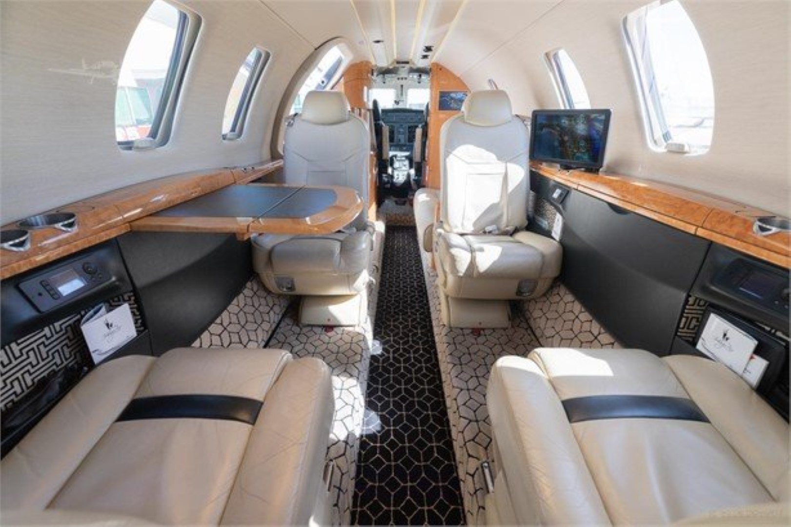 Aircraft Image for N76ND