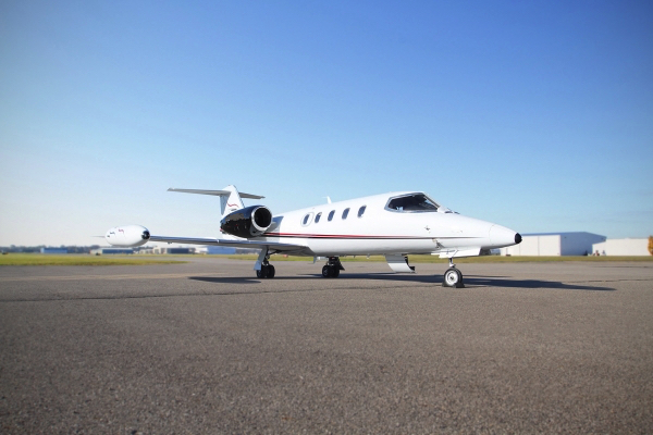 Image of tail N76RA