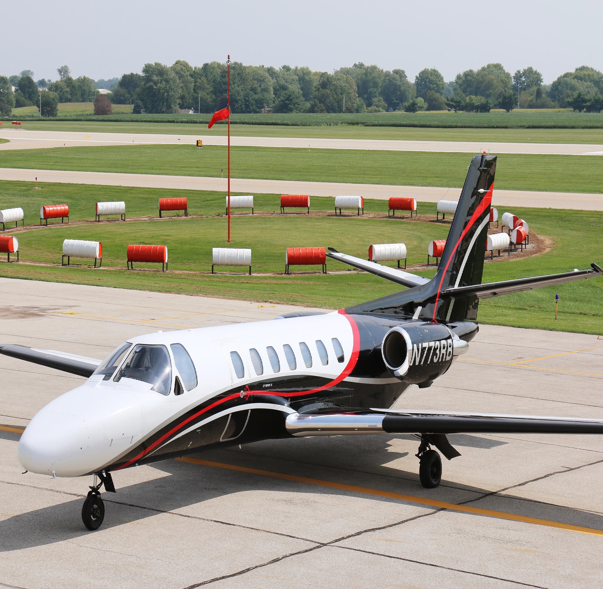 Image of tail N773RB