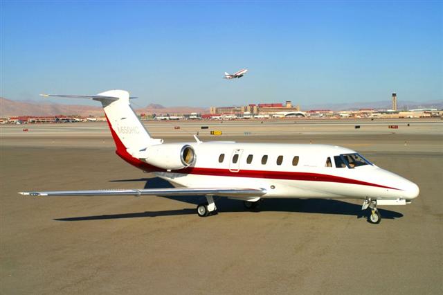 Image of tail N776GM