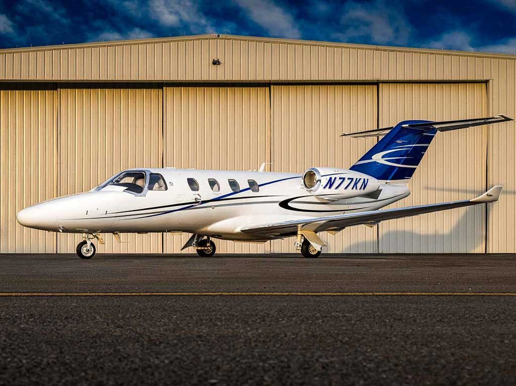Image of tail N77KN