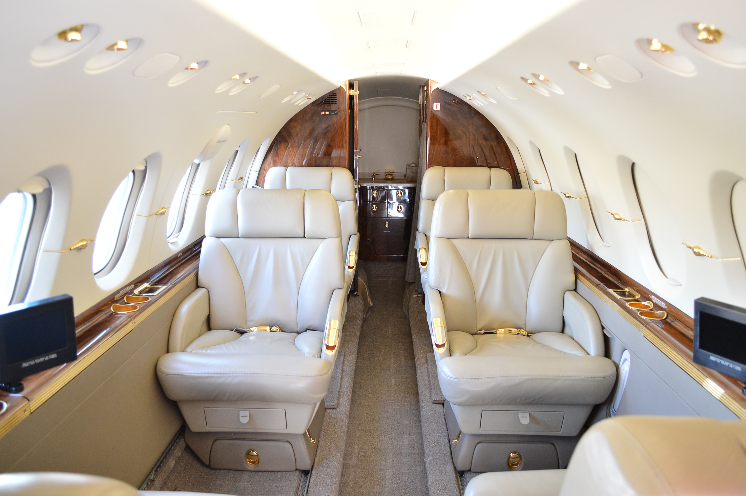 Aircraft Image for N800CA