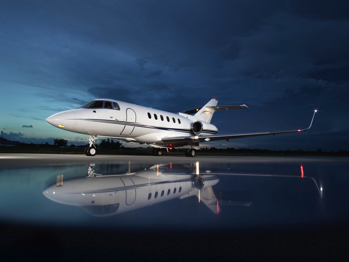 Image of tail N800CV